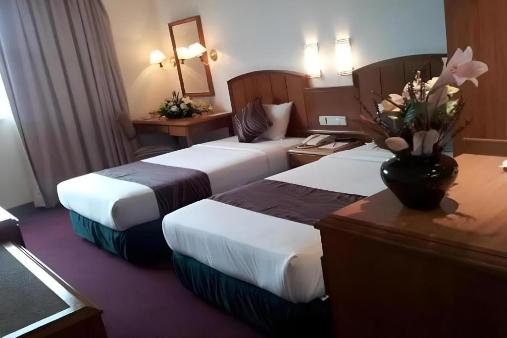 Hotel Continental Penang George Town Eksteriør billede