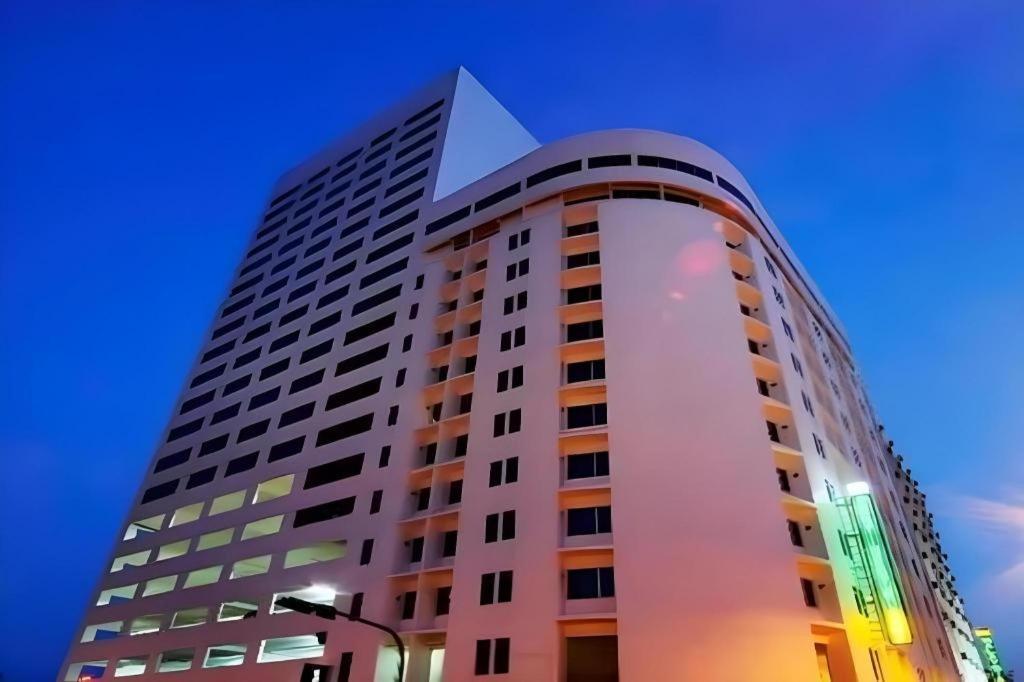 Hotel Continental Penang George Town Eksteriør billede